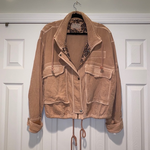 Free People Jackets & Blazers - FREE PEOPLE Utility jacket